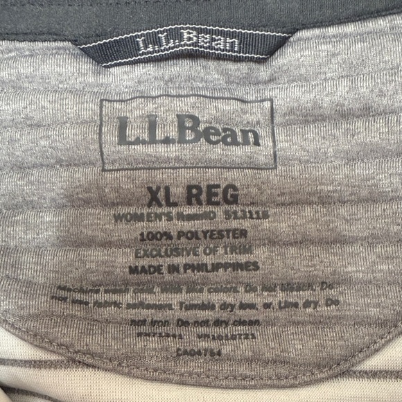 L.L. Bean Light Gray Quilted Vest - Picture 3 of 5